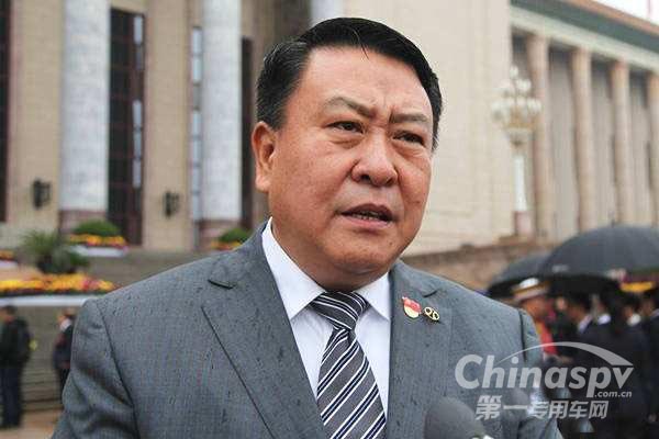 两会再提新能源 助力蓝天保卫战
