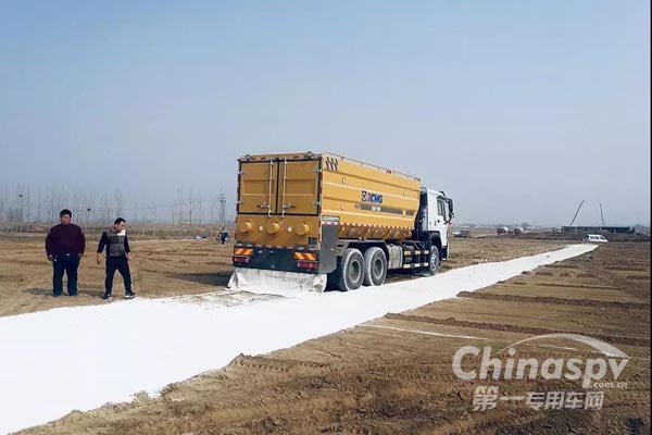 徐工粉料撒布车凭实力赢得市场认可