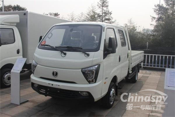 现场订车8台 飞碟汽车湖州推介会顺利举办