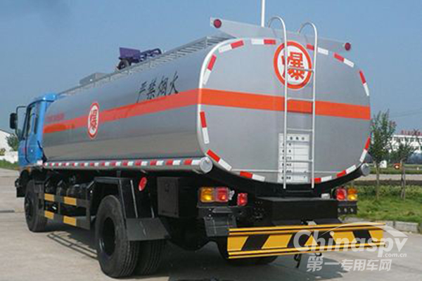 江苏：清明小长假这些路段危化品车需绕行！