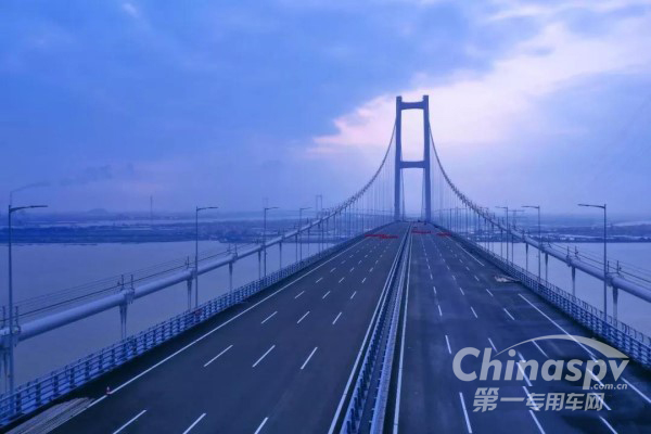 虎门二桥4月2日10吨及以上货车受管制