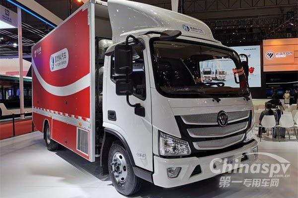 国六+纯电动 欧马可闪耀上海国际车展