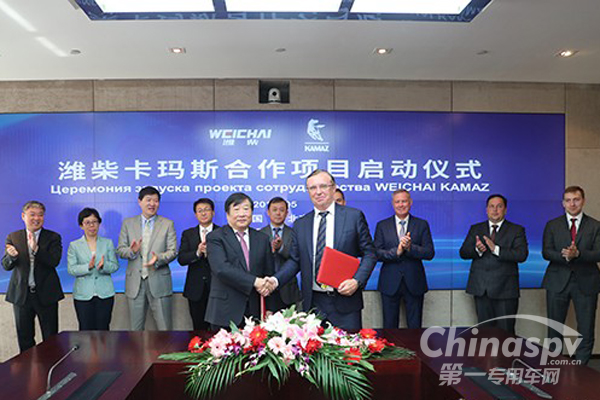 “不争第一就是在混” 这很“谭旭光”