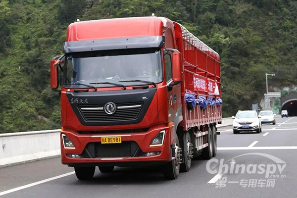 东风天龙KL 8x4载货车即将上市