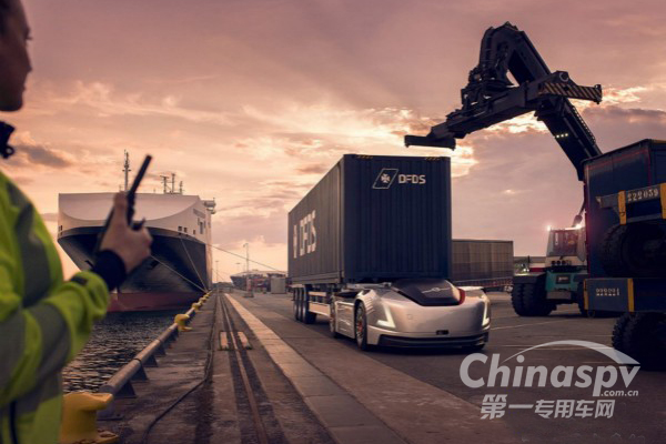 Vera：在物流中心与港口之间实现自动运输 