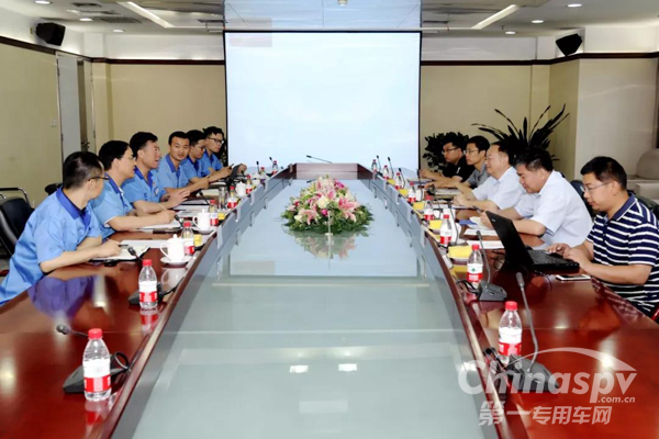 五征集团客人到访法士特西安高新厂区