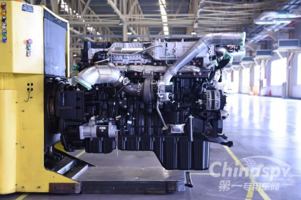 东风国六DDi13发动机实现工艺试装点火