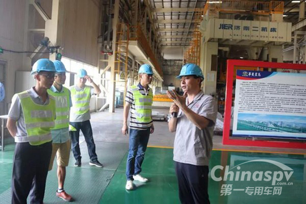 因品质出名 广东客户参观华菱星马