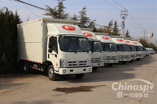 合规轻卡批量上线 “大吨小标”乱象能否终结？