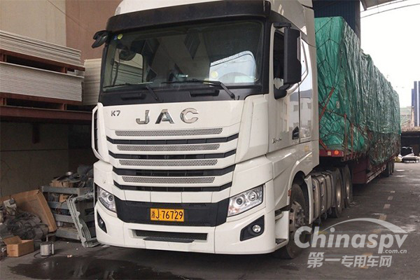 采埃孚两大“神器”为王国荣闯新疆添底气