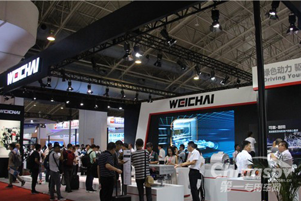 保卫蓝天 潍柴多元化动力登台内燃机展