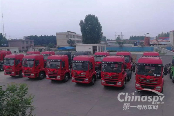 50台徐工漢風G5牵引车交付山东济宁