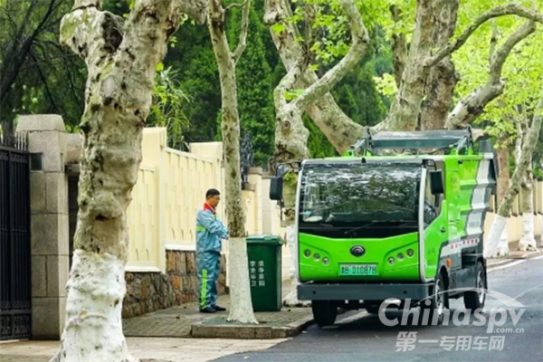 压缩式垃圾车5大发展趋势，你知道几个？