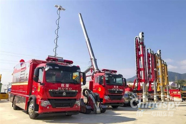 中国重汽HOWO排水抢险车保障你我安全