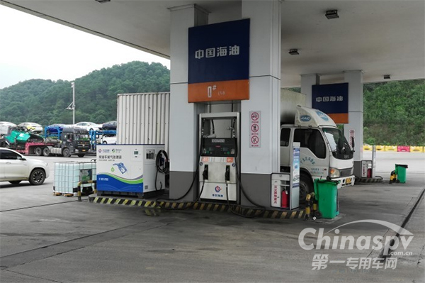 可兰素为支援抗疫运输车提供车用尿素