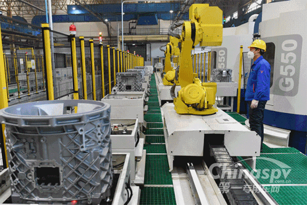 法士特日产变速器突破3300台