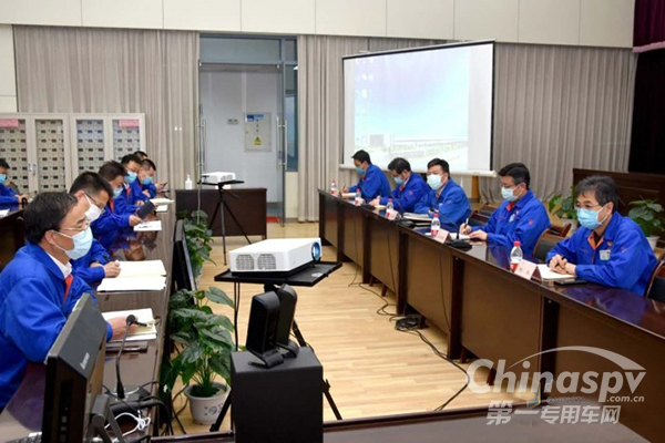 法士特全力以赴完成二季度生产经营任务