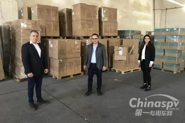 五征集团向希腊政府捐献超10万件物资