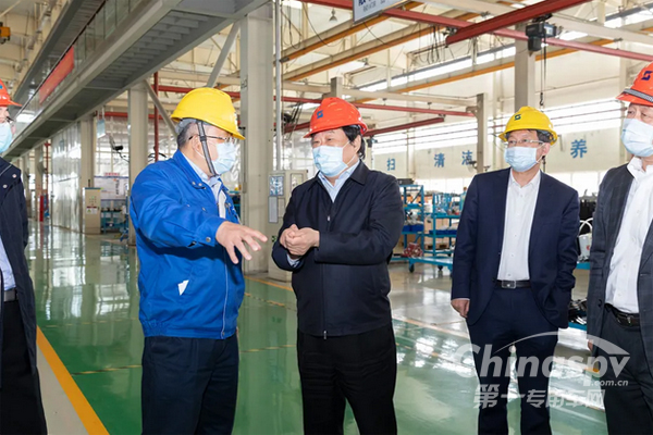 谭旭光到山东临沂企业说：四月份实现翻番增长