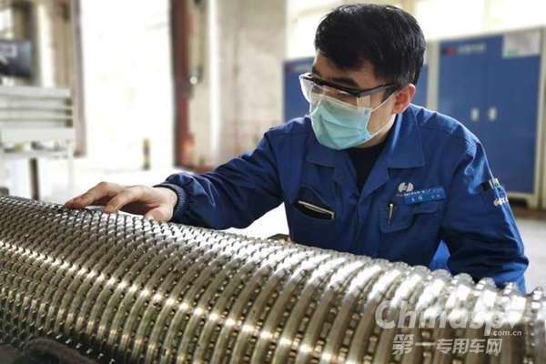 跑出汉德速度 汉德员工勇挑重担保交付