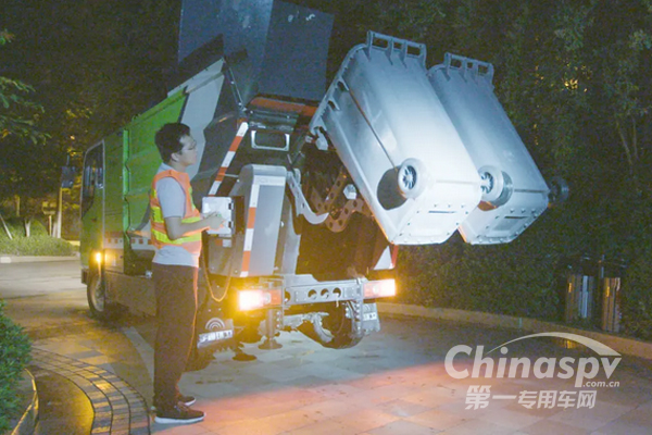 宇通环卫定制化解决方案助力助力建设美丽江汉