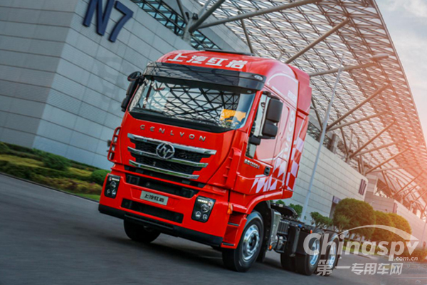 红岩杰狮2020 AMT牵引车：全欧系动力链组合 强劲动力输出