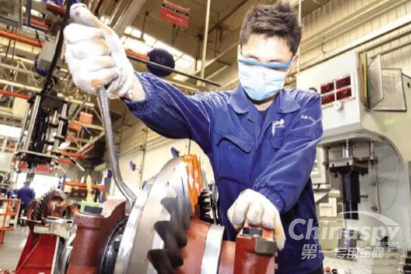 汉德车桥：开足马力抢先机 逆势而上赢市场