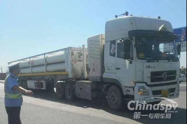 河北省公安厅交管局向全省危化品运输企业发出《道路交通安全告知书》