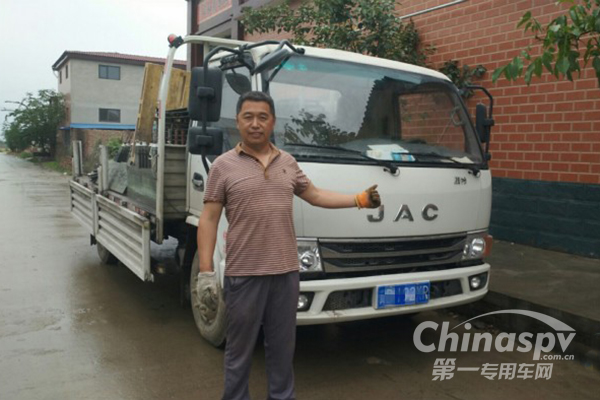 “真爱粉”赵军涛：做运输要算经济账，我更认可江淮康铃