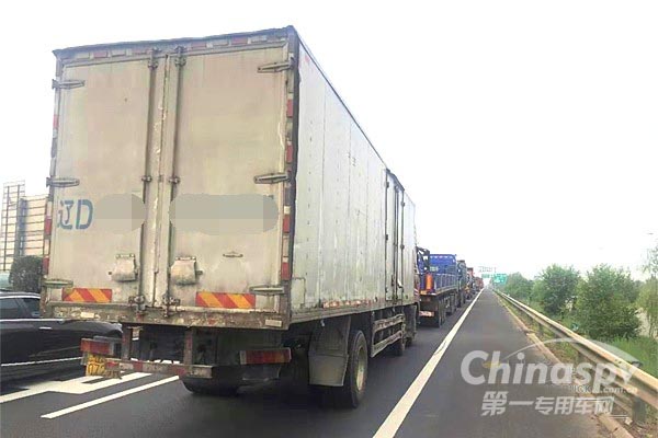 南昌：已全面启动“不停车检测系统”治理超载货车