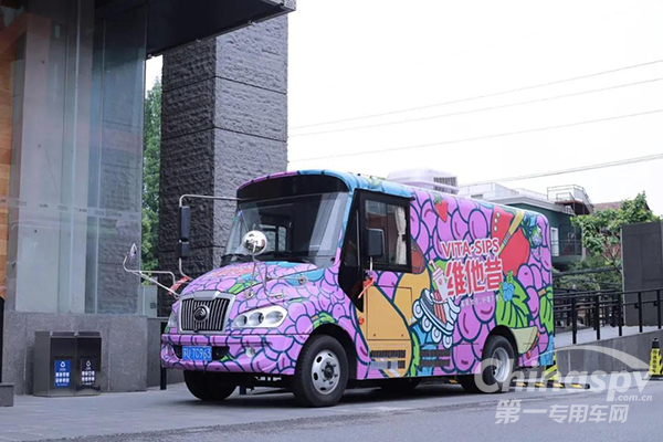 宇通专用车：C位练摊儿，助你乘风破浪！