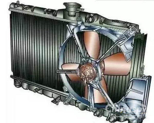 发动机散热器常见故障检查与排除