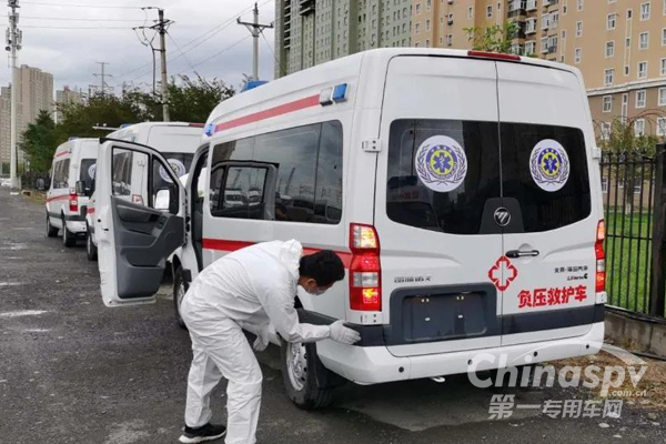 福田图雅诺第二批负压救护车抵达新疆