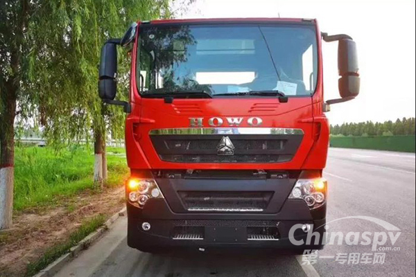 “平头哥”-豪沃TX7牵引车，短途运输首选！