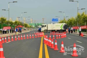 宇通环卫车担纲郑州市第六届职业技能竞赛用车