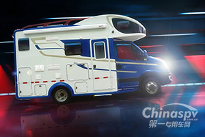 懂你的好搭档 依维柯欧胜2020款陪您征服黑夜!