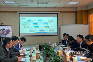 深化业务合作，法士特严鉴铂率队访问东风商用车