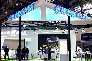 直击道路运输展，法士特携多款新能源智能化产品亮相