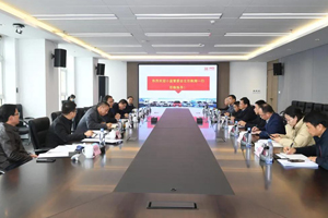 江西省南昌县委副书记、县长到江铃集团调研
