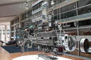 戴姆勒公司和康明斯公司建立中马力发动机系统全球战略合作伙伴关系