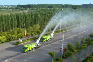 宇通环卫多功能抑尘车：行走的降温神器给城市带来一丝清凉