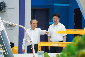 洽谈合作！黑河市委副书记、市长李世峰一行访问徐工