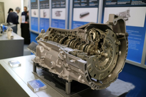 以实际行动降低碳排放 采埃孚携多款再制造及轻量化产品亮相