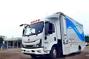 庆铃五十铃M系列氢燃料电池车：3分钟加完氢续航超500公里