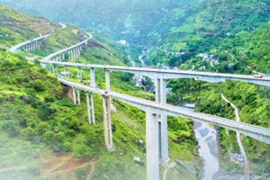 三“箭”齐发 ，康明斯国六大马力发动机挑战之旅即将启程