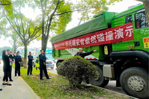 所托瑞安硬核破解“内轮差”安全隐患