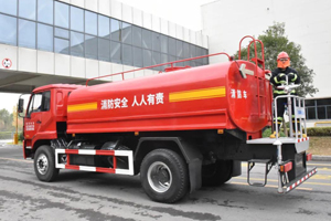 徐工汽车组织开展消防培训、演练、竞赛活动