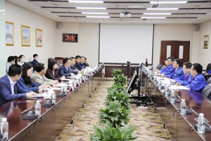 陕西西安市莲湖区委书记马翔到法士特调研