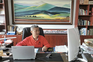 昌龙汽车董事长孙复森参加《旅居车辆 居住要求》送审稿国家标准审查会