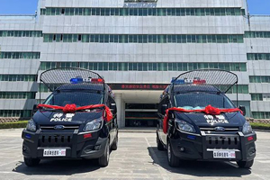 2台森源鸿马警用突击车发往安徽怀宁县